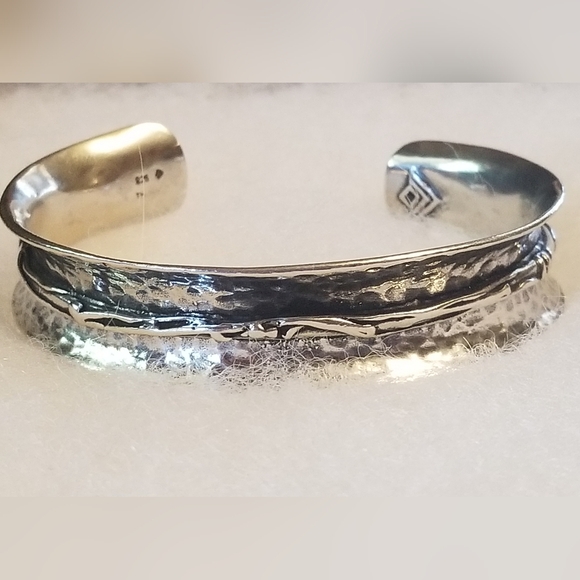 Rare Silpada Sterling Silver Cuff Bracelet - Picture 6 of 15